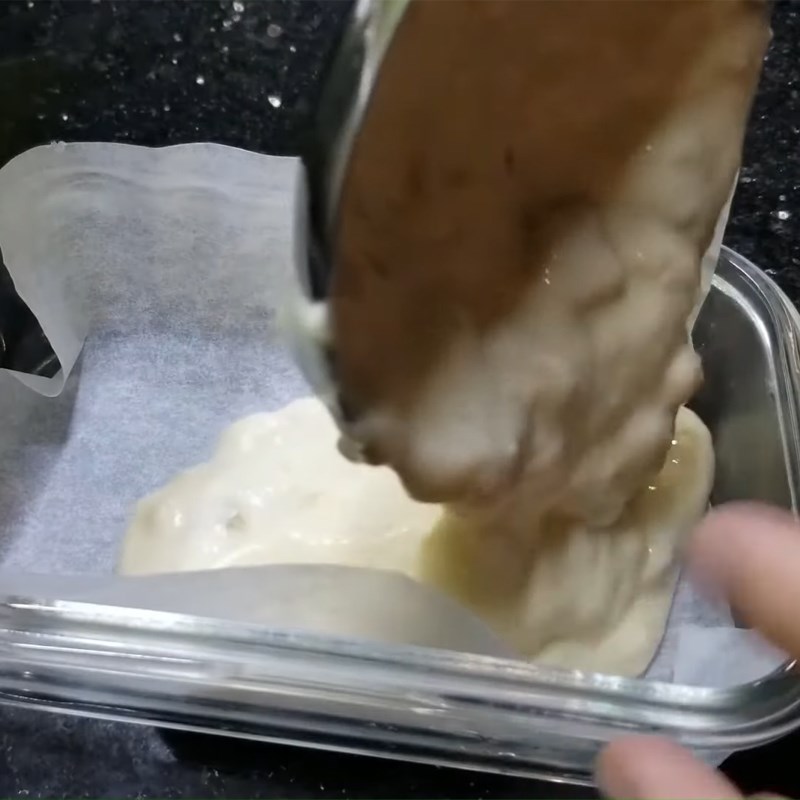 Bước 3 Trộn bột bánh Bánh chuối sữa chua bằng nồi chiên không dầu