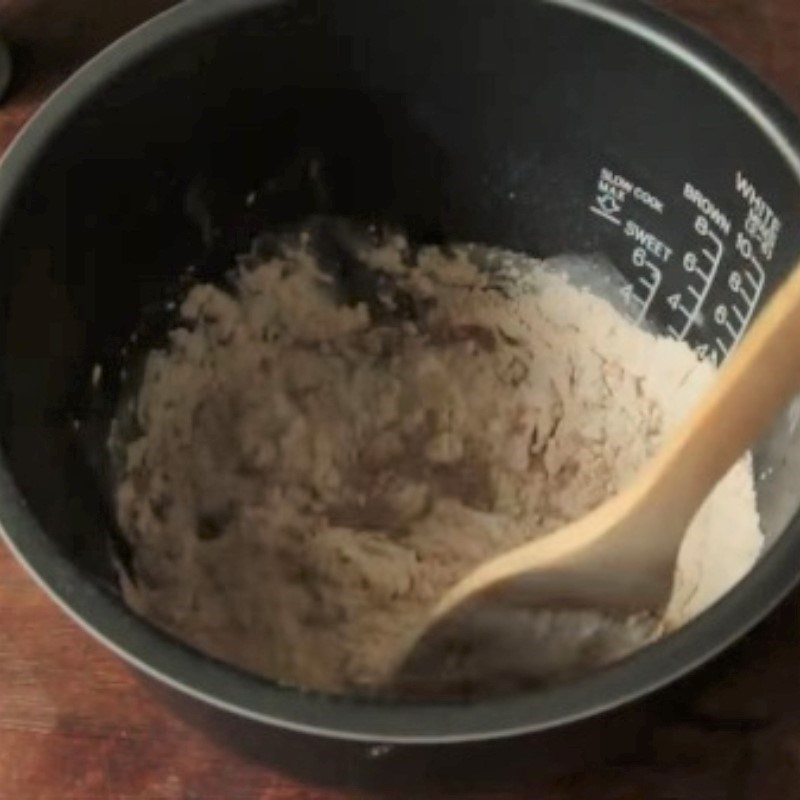 Bước 2 Trộn bột và ủ lần 1 Bánh mì đen bằng nồi cơm điện