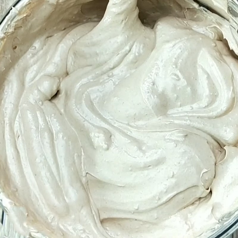 Bước 2 Trộn hỗn hợp kem Kem socola hạnh nhân