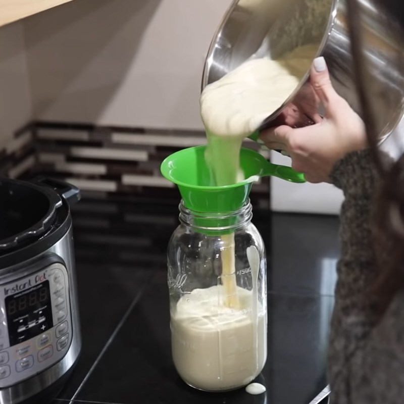 Bước 2 Ủ sữa chua Sữa chua đậu nành bằng nồi áp suất điện