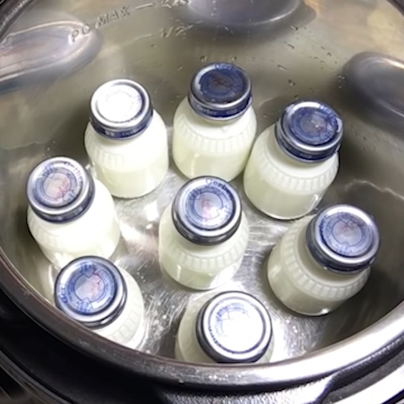Bước 4 Ủ sữa chua Sữa chua Hy Lạp bằng nồi áp suất điện