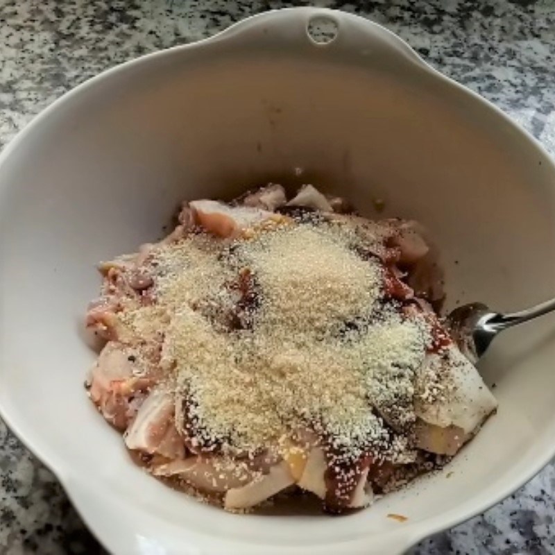 Bước 3 Ướp gà Gà nấu tiêu đen