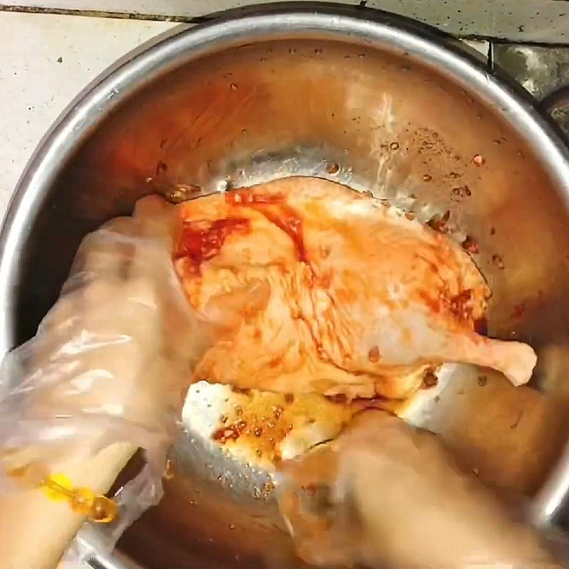 Bước 3 Ướp thịt vịt Vịt ướp dầu hào nướng bằng lò vi sóng