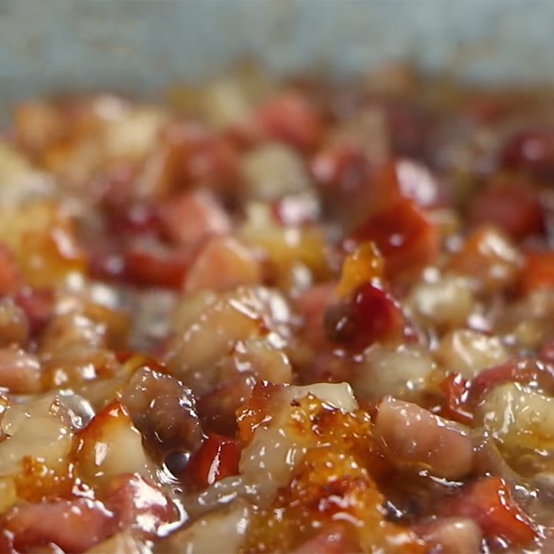 Bước 2 Xào heo quay Chè bột lọc heo quay