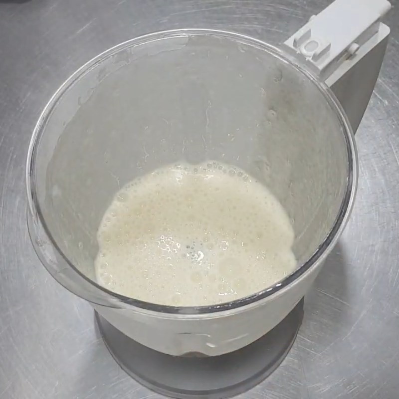 Bước 1 Xay hỗn hợp sinh tố chanh sữa chua mật ong Sinh tố chanh mật ong sữa chua