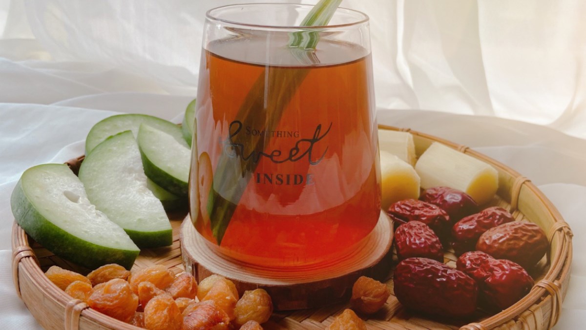 Bí quyết cách nấu trà bí đao táo đỏ cho mùa hè mát lạnh