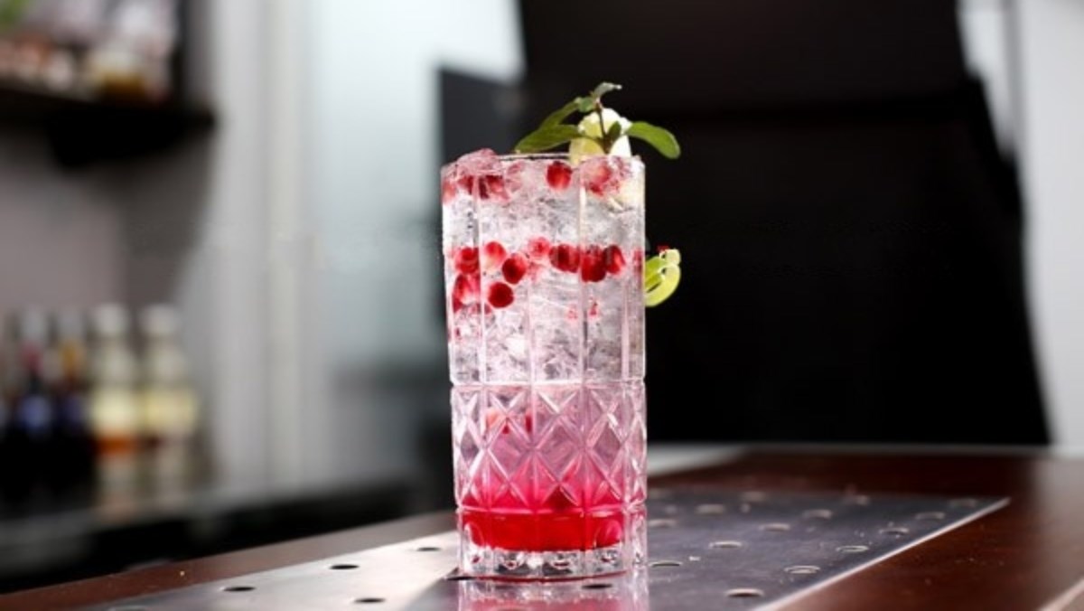 Shirley temple mocktail
