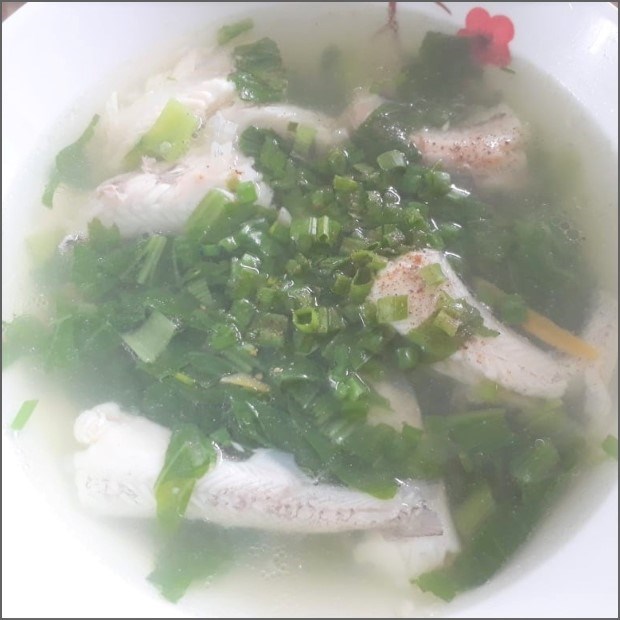 Canh cá khoai rau cải ngọt