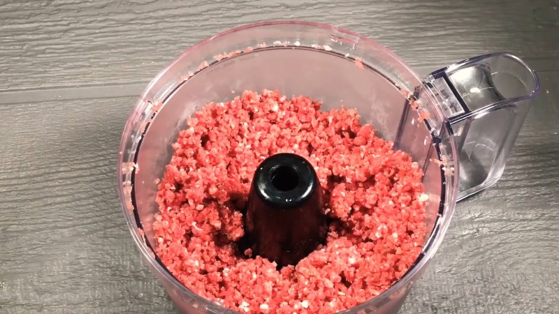 Sử dụng c&aacute;c loại m&aacute;y xay đa năng