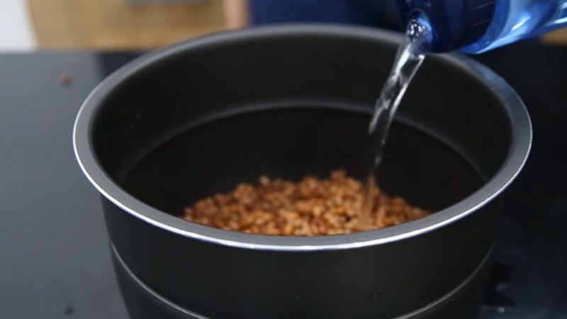 Hầm đậu d&ugrave;ng phương ph&aacute;p ninh hầm 