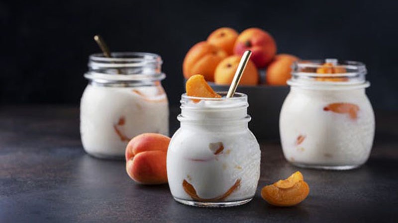 D&ugrave;ng hũ đựng gia vị, hũ đựng thực phẩm để đựng sữa chua