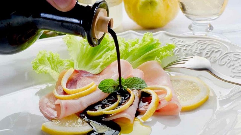 Sử dụng giấm Balsamic như thế n&agrave;o