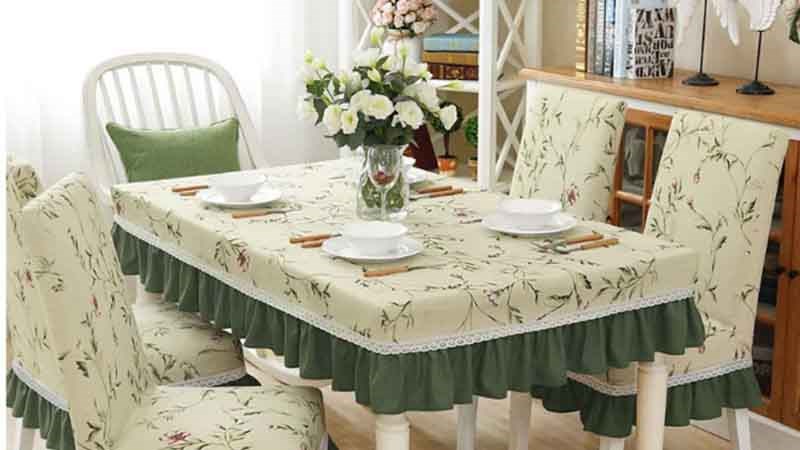 Cách trang trí bàn ăn gia đình và bàn ăn đãi tiệc tiện lợi, thanh lịch