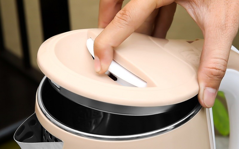 Nguy cơ vỡ b&igrave;nh, g&acirc;y ra chập ch&aacute;y