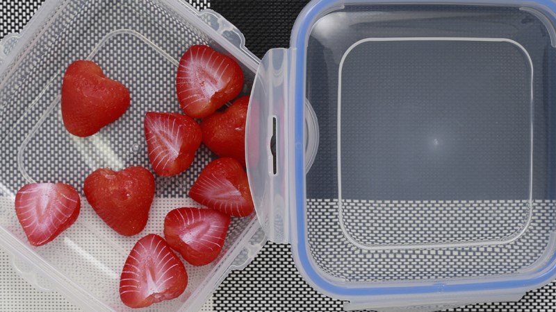 Sử dụng t&uacute;i, hộp đựng chuy&ecirc;n dụng