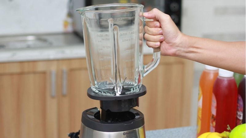 Vệ sinh m&aacute;y trước v&agrave; sau khi sử dụng