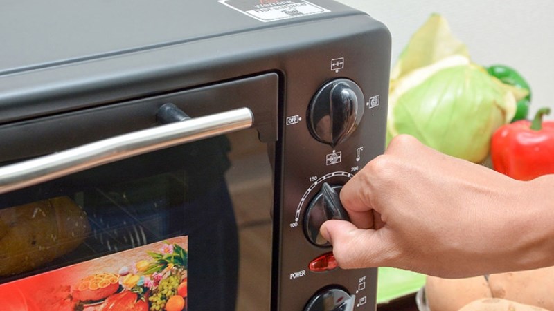 Điều chỉnh nhiệt độ nướng th&iacute;ch hợp