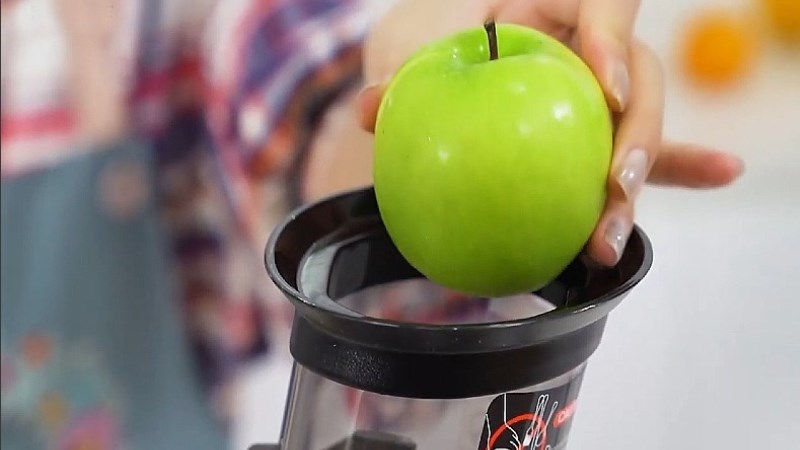 Cách sử dụng máy ép chậm mishio mk60 để ép trái cây