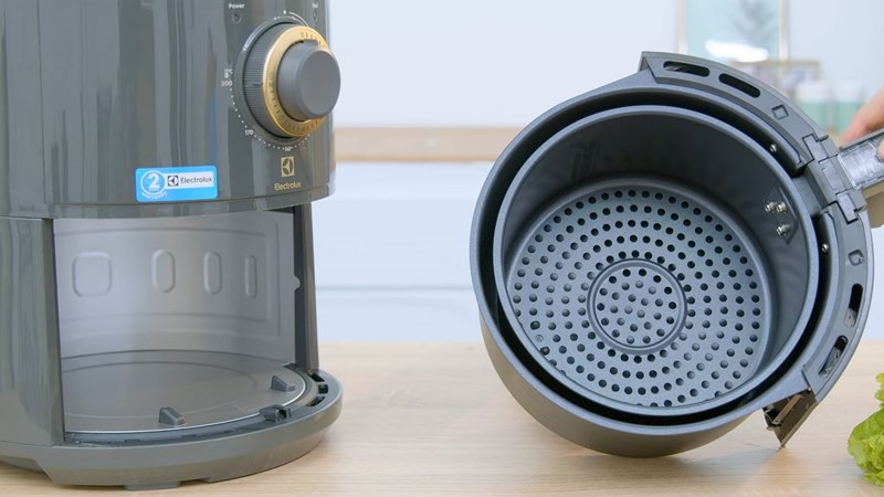 Khám Phá Nồi Chiên Không Dầu Electrolux - Giải Pháp Nấu Ăn Thông Minh