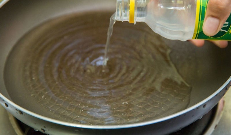 Sử dụng rượu trắng