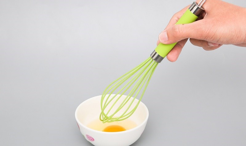 Phới đ&aacute;nh trứng