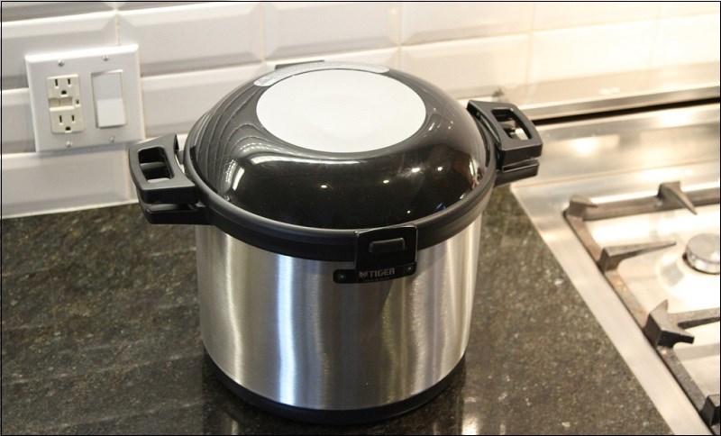 Nồi ủ ch&acirc;n kh&ocirc;ng