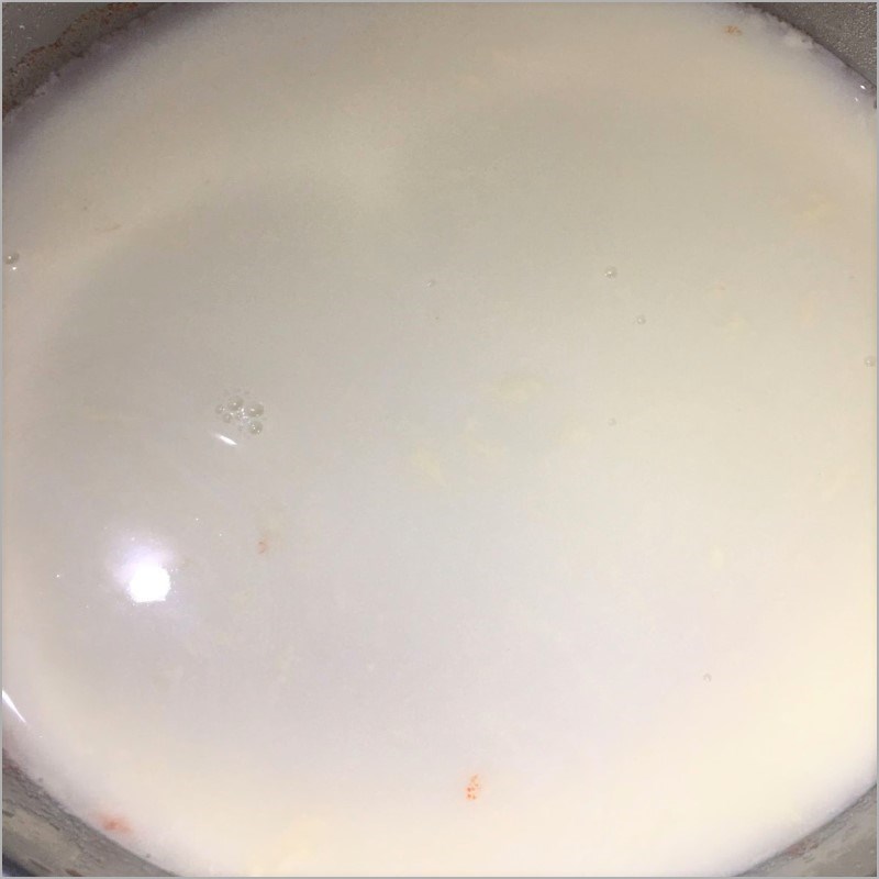 Bước 4 Cho hỗn hợp rau câu ra khuôn Thạch rau câu dưa hấu sữa (công thức được chia sẻ từ người dùng)