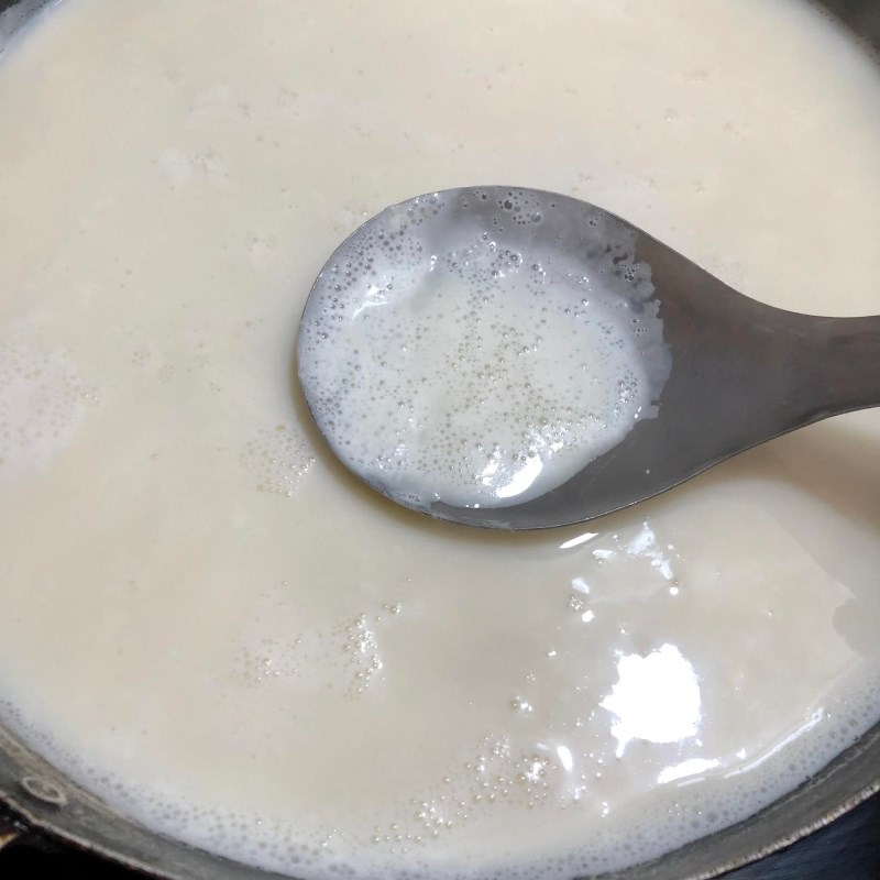 Bước 3 Đun nước đậu Đậu váng (tàu hũ ky)