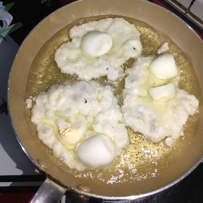 Bước 3 Chiên trứng cút Trứng cút chiên giòn (Công thức được chia sẻ từ người dùng)