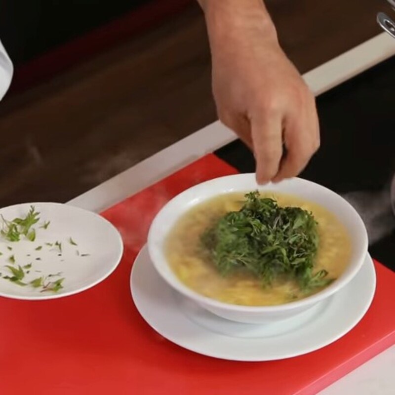 Bước 3 Nấu canh Canh đinh lăng tôm