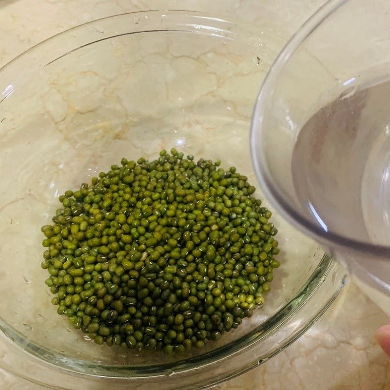 Bước 1 Sơ chế đậu xanh Giá đỗ