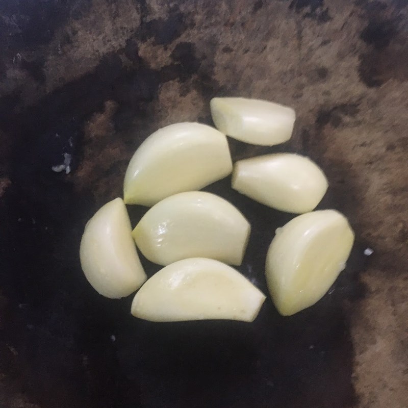 Bước 1 Sơ chế nguyên liệu Cánh gà chiên bơ tỏi bằng nồi chiên không dầu