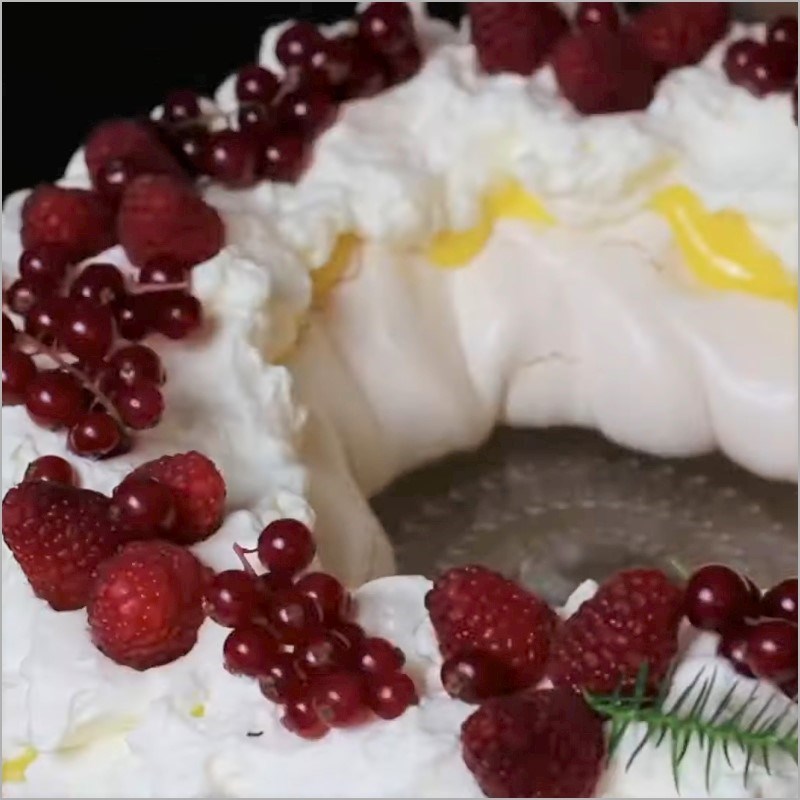 Bước 7 Trang trí bánh Bánh pavlova