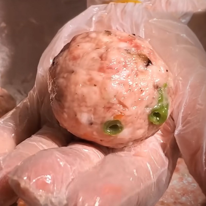 Bước 4 Trộn và tạo hình nhân Xôi trân châu xanh tím