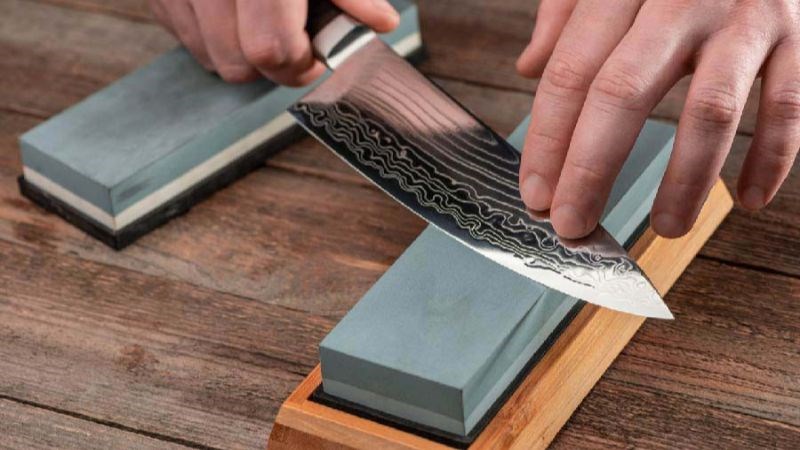 sử dụng hòn đá mài bán sẵn