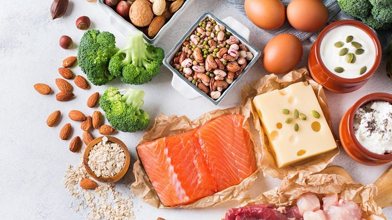 Chọn thực phẩm &iacute;t b&eacute;o, &iacute;t calo