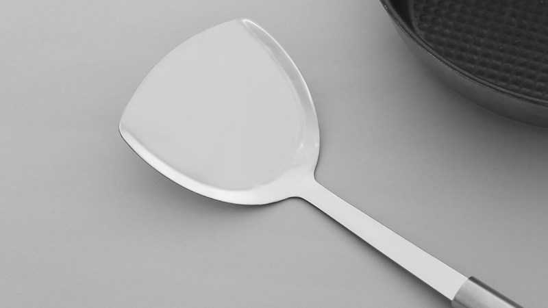 C&aacute;i sạn (xẻng) l&agrave;m bếp