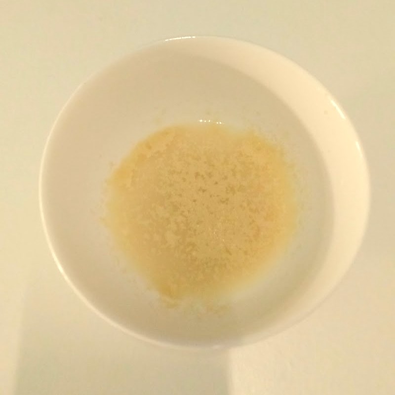Bước 1 Kích hoạt men nở Bánh tiêu sữa