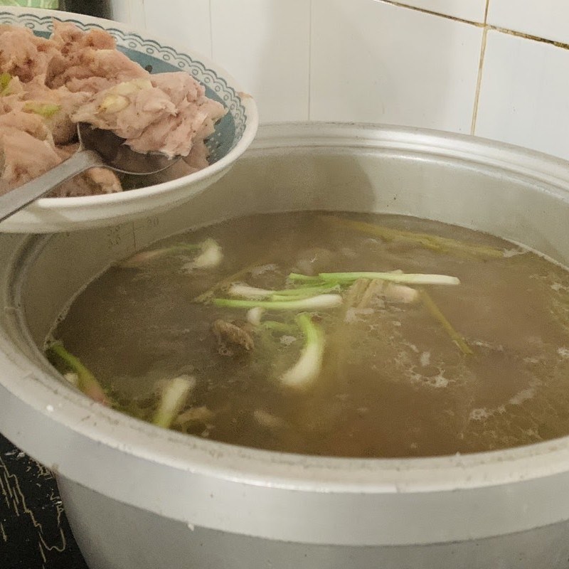 Bước 4 Làm bún xương bò Bún xương bò