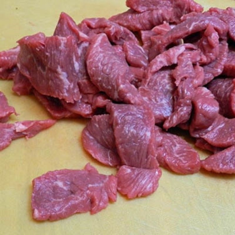Bước 1 Sơ chế các nguyên liệu Bông cải xào thịt bò