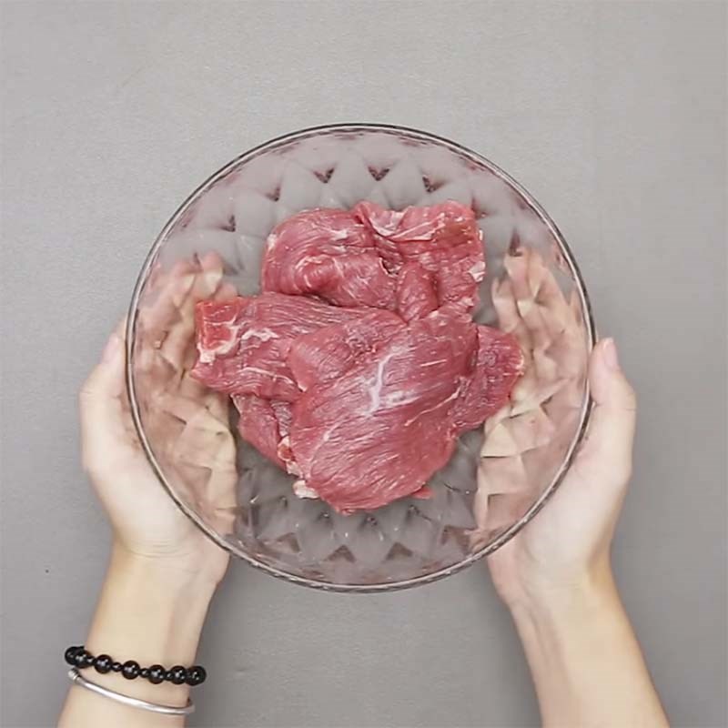 Bước 1 Sơ chế nguyên liệu Khô bò miếng
