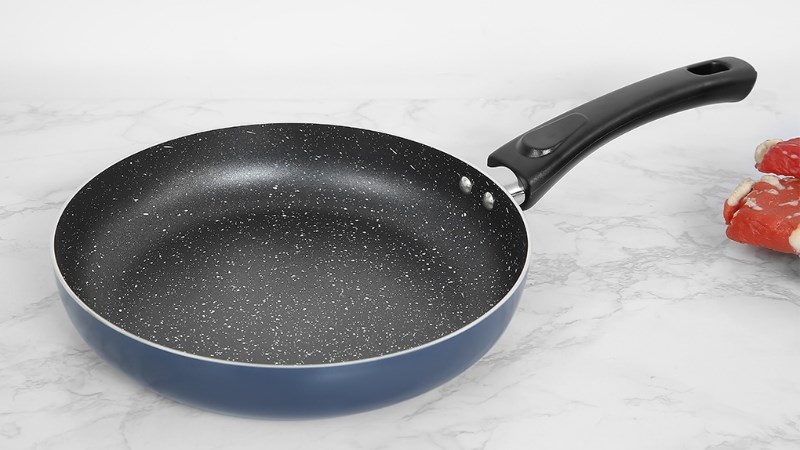 Chảo chống d&iacute;nh v&acirc;n đ&aacute; Delites CE003-24