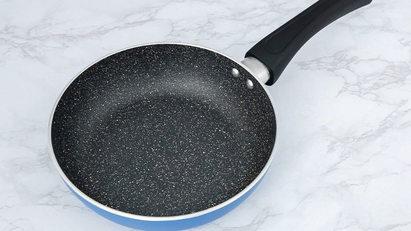 Chảo chống d&iacute;nh v&acirc;n đ&aacute; Elmich Y1 EL-3718