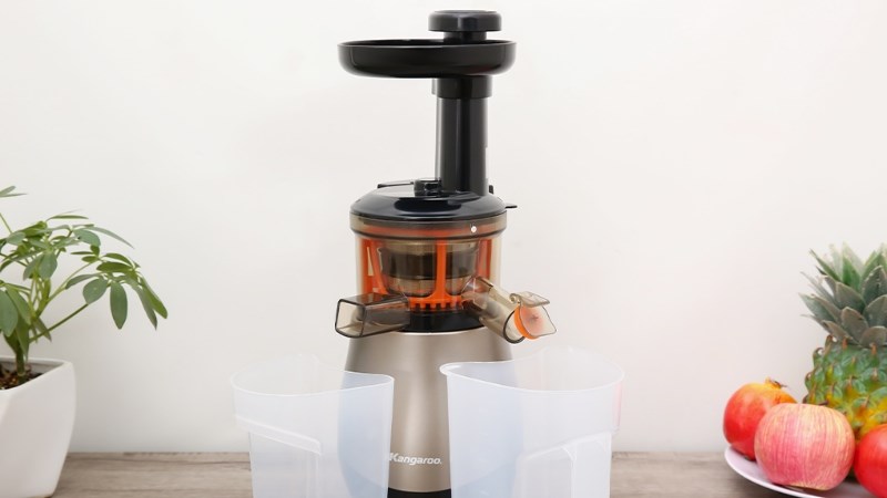 M&aacute;y &eacute;p chậm Kangaroo KG150SJ