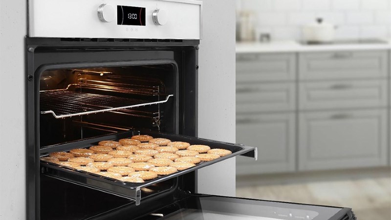 L&ograve; nướng &acirc;m tủ