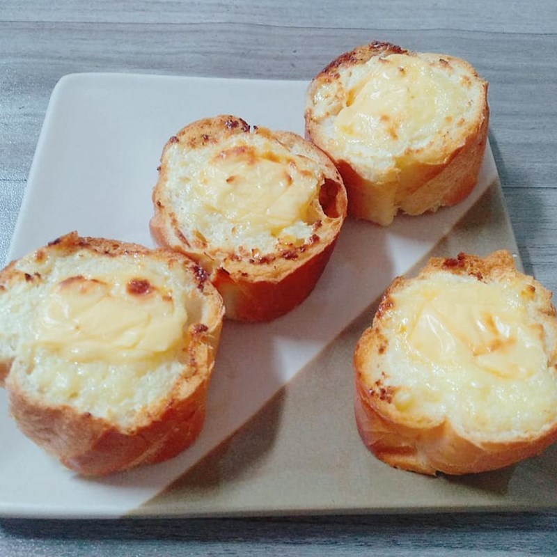 Bước 4 Thành phẩm Bánh mì phô mai con bò cười