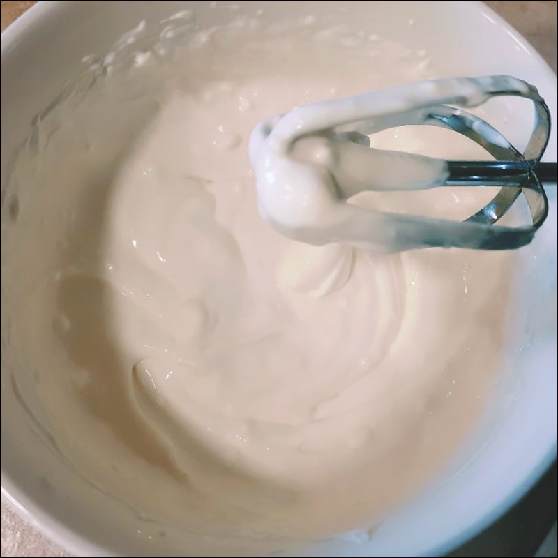 Bước 1 Trộn hỗn hợp kem cheese Kem cheese không cần whipping cream