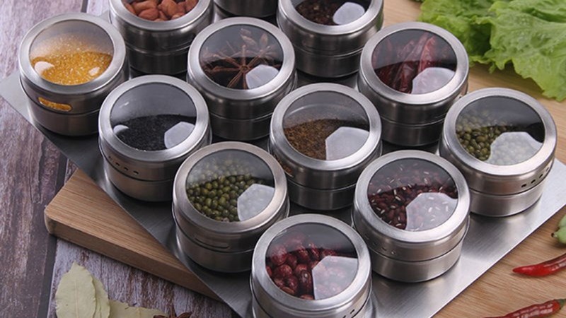 Lọ đựng gia vị gắn nam ch&acirc;m