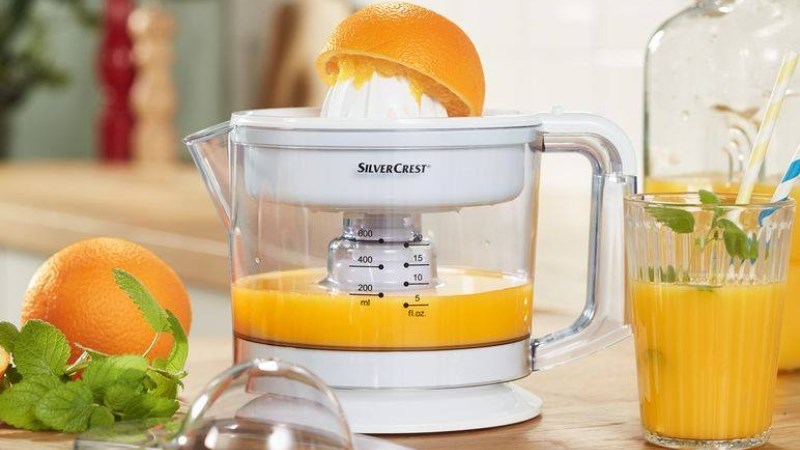 Một số lưu &yacute; khi vệ sinh m&aacute;y vắt cam