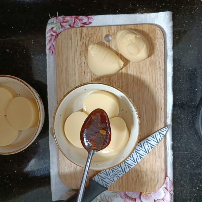 Bước 3 Ướp đậu hũ Đậu hũ nướng giấy bạc